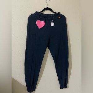 GLITTER HEART SWEATPANTS - CHARCOAL // NEON PINK